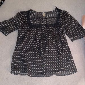 Mid sleeve sheer shirt. Sheer button up. Chiffon button up.